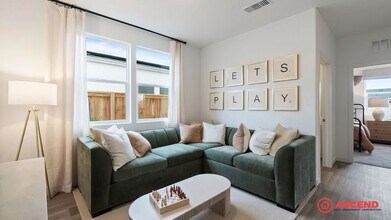 3125 Riverwood Pk Dr in Shafter, CA - Building Photo - Building Photo