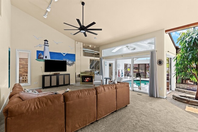 41641 Belvidere St in Harrison Township, MI - Building Photo - Building Photo