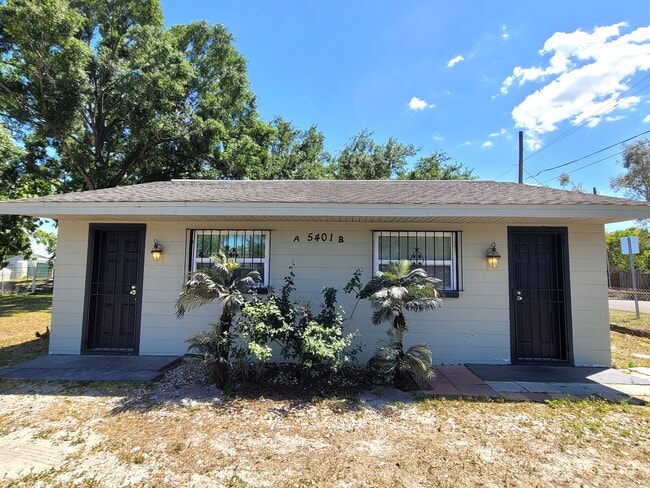 5401 E 14th Ave, Unit B