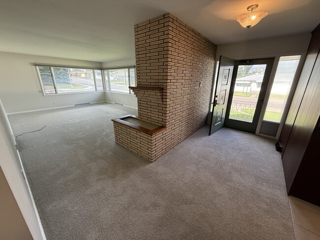 3201 7th Ave S in Great Falls, MT - Building Photo - Building Photo