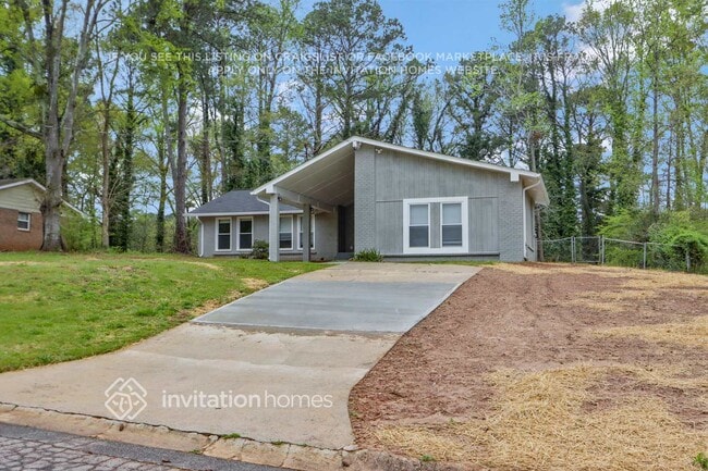 property at 4598 Huntsman Bend