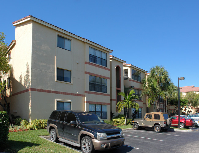 Sundance at Davie in Davie, FL - Building Photo - Building Photo