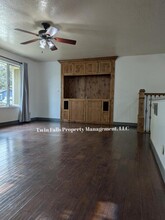 548 Park Meadows Cir in Twin Falls, ID - Foto de edificio - Building Photo