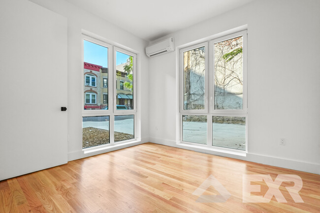 271 E 28th St-Unit -1A in Brooklyn, NY - Building Photo - Building Photo