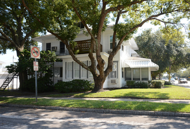 1335 Dr. Martin Luther King Jr St N in St. Petersburg, FL - Building Photo - Building Photo