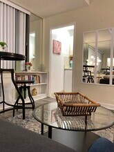 1021 Arlington Blvd, Unit 436 in Arlington, VA - Building Photo - Building Photo