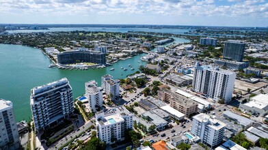 6838-6840 Abbott Ave in Miami Beach, FL - Foto de edificio - Building Photo