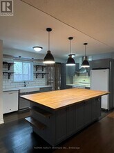 47 Nancy McCredie Dr in Brampton, ON - Building Photo - Building Photo