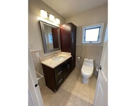 236 Somerville Ave, Unit 3 in Somerville, MA - Building Photo - Building Photo