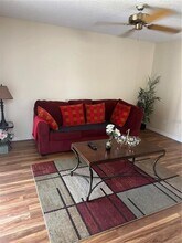 4214 Pershing Pointe Pl in Orlando, FL - Building Photo - Building Photo