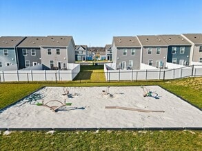 West Wind Townhomes in Stephens City, VA - Foto de edificio - Building Photo