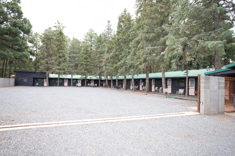 858 E White Mountain Blvd in Pinetop, AZ - Building Photo