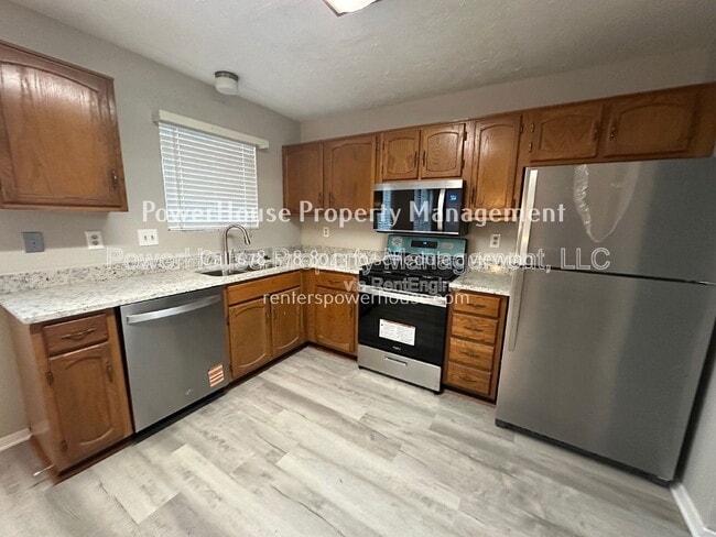 115 Yately Ct in Johns Creek, GA - Building Photo - Building Photo