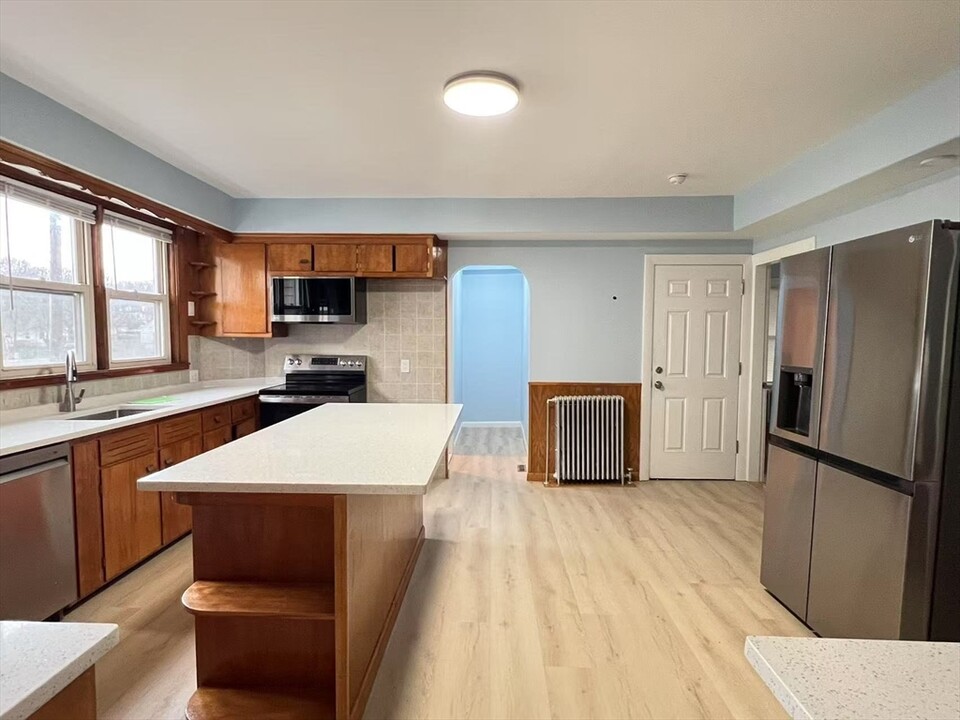 68 Water St in Quincy, MA - Building Photo