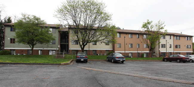 Bishop's Garth in Westminster, MD - Foto de edificio - Building Photo