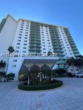 19380 Collins Ave, Unit # 1402 in Sunny Isles Beach, FL - Building Photo - Building Photo