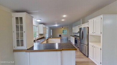 20 Deer Ridge Dr W in Hampstead, NC - Building Photo - Building Photo