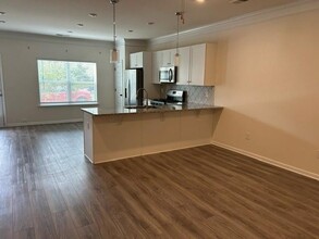 1053 Burke St in Lawrenceville, GA - Building Photo - Building Photo