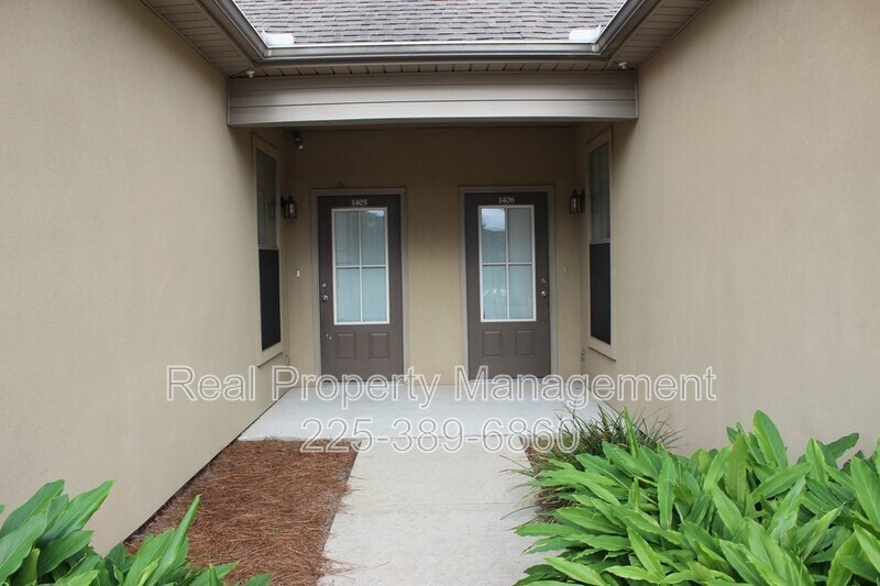 809 Summer Breeze Dr in Baton Rouge, LA - Building Photo