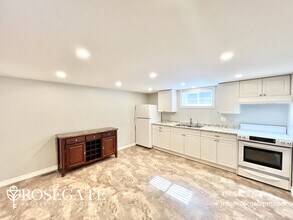 375 Lakeview Dr in Waterloo, ON - Building Photo - Building Photo