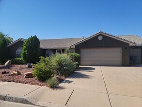 287 W 475 N in Ivins, UT - Building Photo - Building Photo