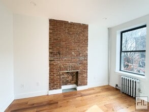 PROSPECT PLACE / Spacious Crown Heights Renovated 3-Bed 2-Bath / No Fee, Unit C2 in Brooklyn, NY - Foto de edificio - Building Photo