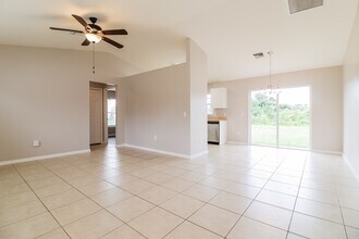 3802 35th St SW in Lehigh Acres, FL - Building Photo - Building Photo