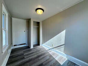 598 Rose Ave E in St. Paul, MN - Building Photo - Building Photo