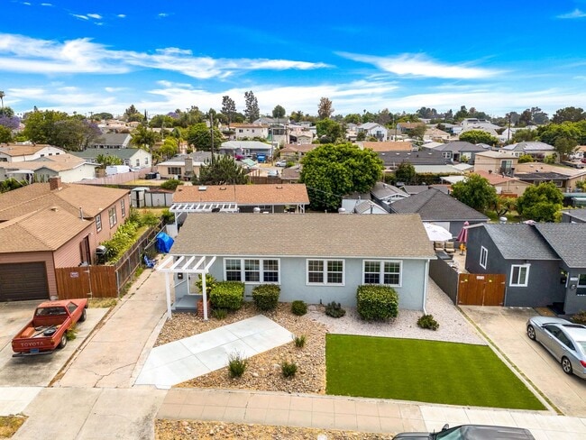 7961 Nichals St in Lemon Grove, CA - Building Photo - Building Photo