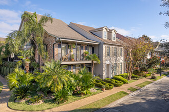 DeLimon Place in Metairie, LA - Building Photo - Building Photo