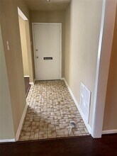 10306 Twin Hills Ct in Houston, TX - Building Photo - Building Photo