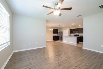 954 Louvre Ct in Poinciana, FL - Building Photo - Building Photo