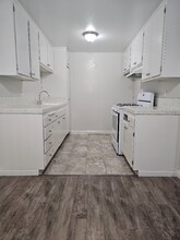 1135 W I St in Ontario, CA - Building Photo - Building Photo