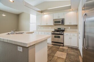 3636 Beacon Point St in Las Vegas, NV - Building Photo - Building Photo