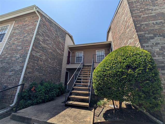 property at 4748 Old Bent Tree Ln
