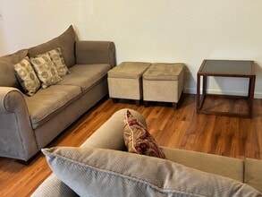 6225 Cedarwood Ave, Unit # Unit B in Las Vegas, NV - Building Photo - Building Photo