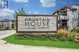 12 Beausoleil Ln in Blue Mountains, ON - Building Photo - Building Photo