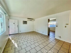 510 S Vine Ave in Ontario, CA - Building Photo - Building Photo