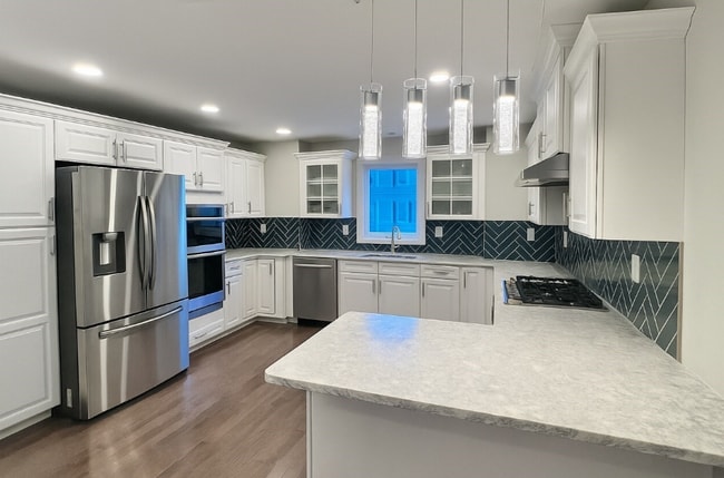 16 Sugar Maple Ln in Westford, MA - Foto de edificio - Building Photo