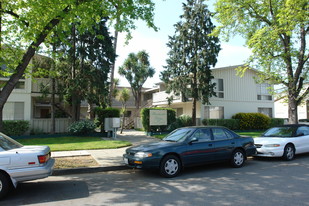 3070 Van Sansul Ave Apartments