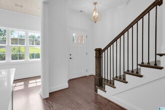 4228 Oakview Ln in Vestavia Hills, AL - Building Photo - Building Photo