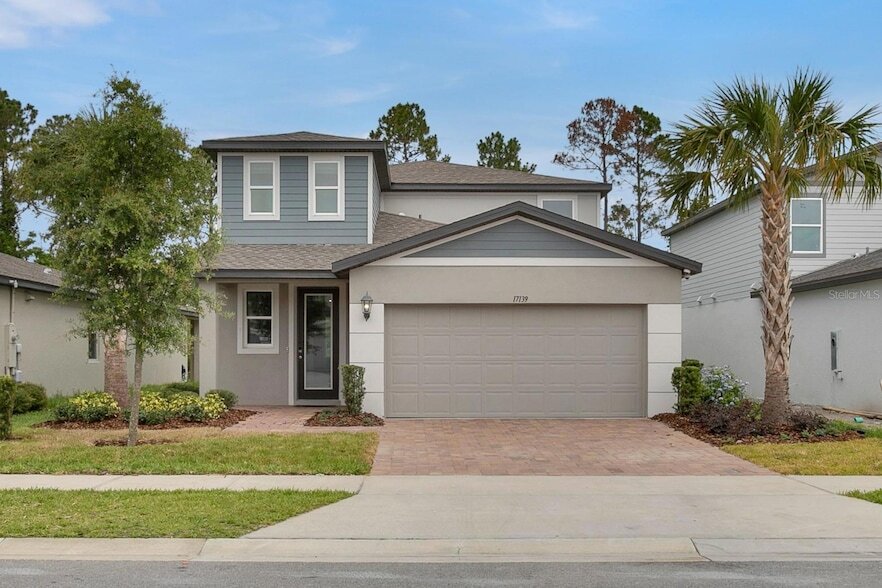 17139 Cagan Crossings Blvd, Unit B110 in Clermont, FL - Building Photo