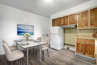973 Rue Tait in St. Laurent, QC - Building Photo - Building Photo