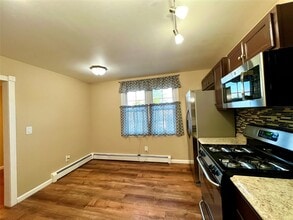 73 Greenway Terrace in Scotchtown, NY - Building Photo - Building Photo