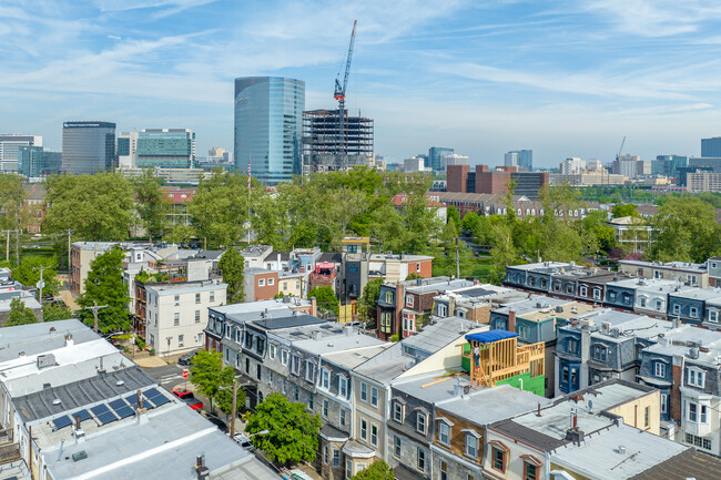 2339 Catharine St in Philadelphia, PA - Building Photo - Building Photo