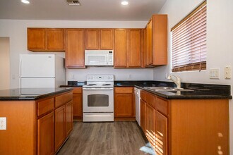 6630 S Via Molino De Viento in Tucson, AZ - Building Photo - Building Photo