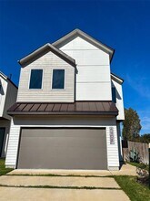 4402 Bora Bora Ln in Houston, TX - Building Photo - Building Photo