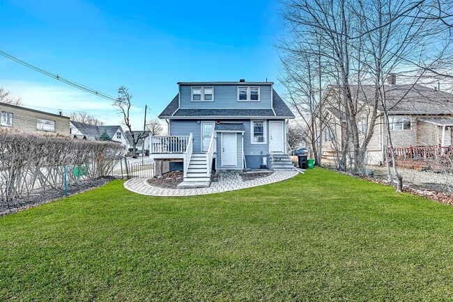 64 Prairie Ave in Suffern, NY - Building Photo - Building Photo