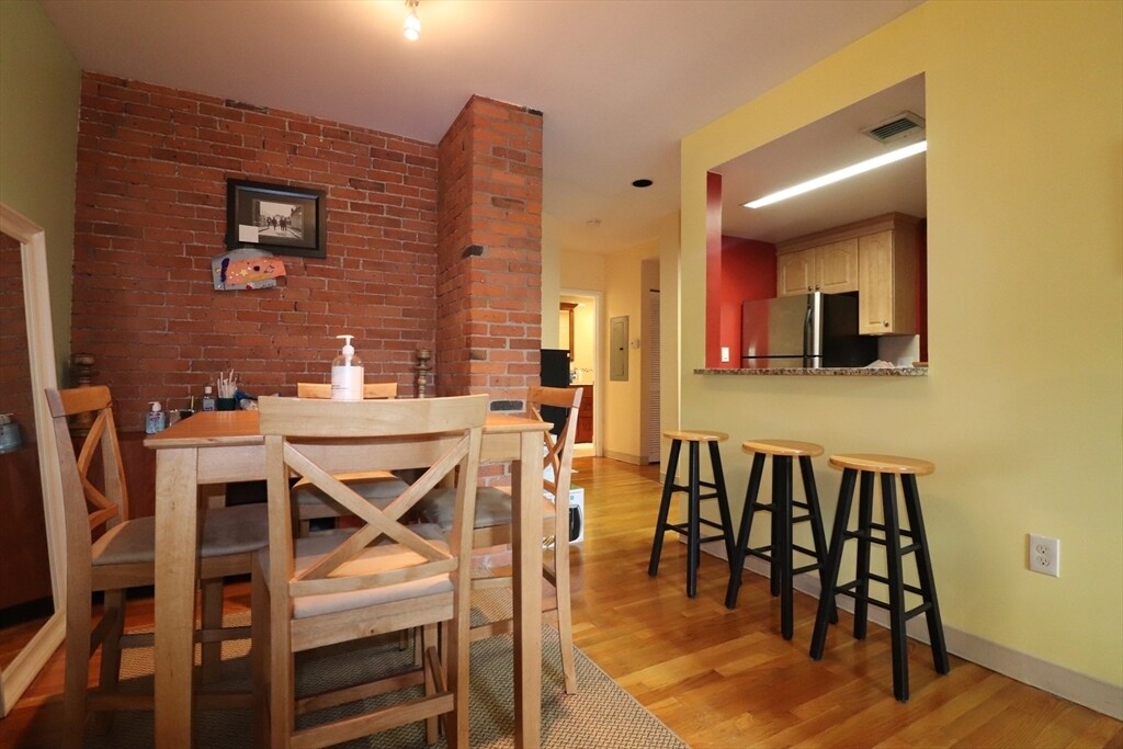 96 Gainsborough St in Boston, MA - Building Photo
