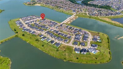 1330 Island Vista Dr in Arlington, TX - Foto de edificio - Building Photo